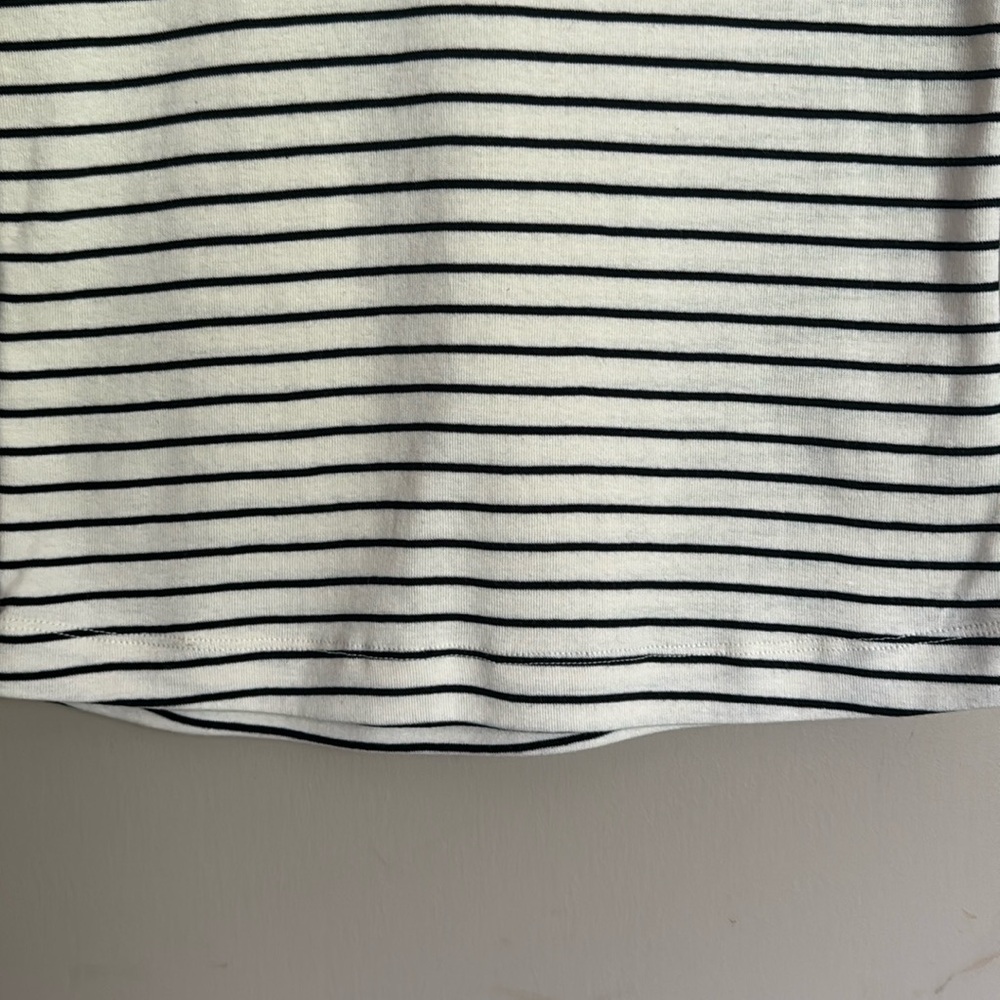 NWT- Three Dots vneck 3/4 sleeve striped shirt Egret & black striped, size XS - Picture 4 of 10